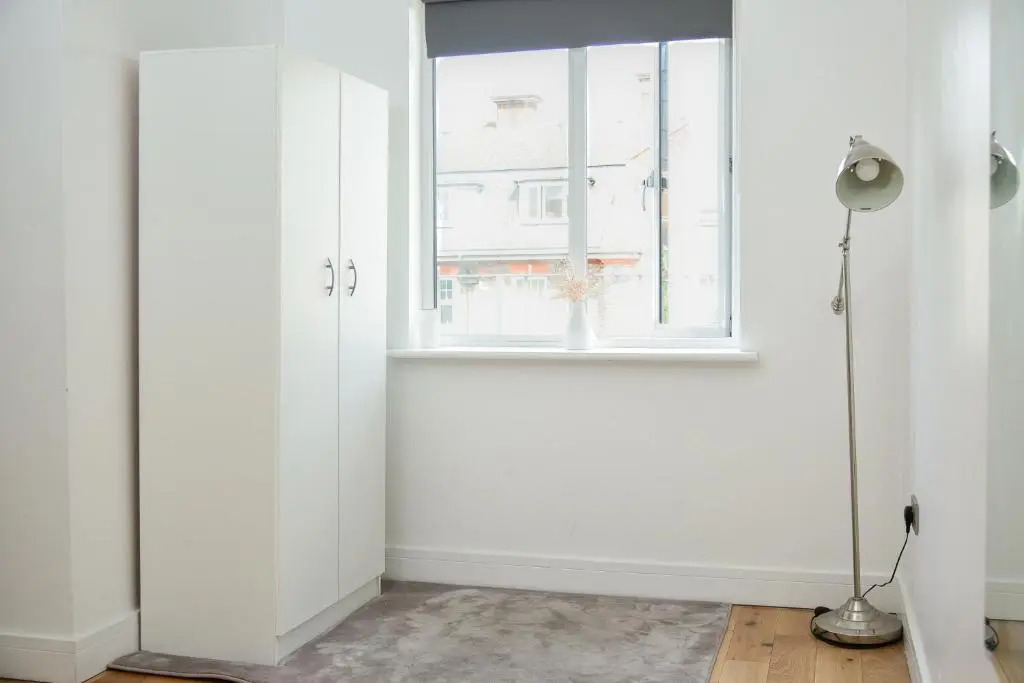 New 1bedroom serviced apartment with large balcony
