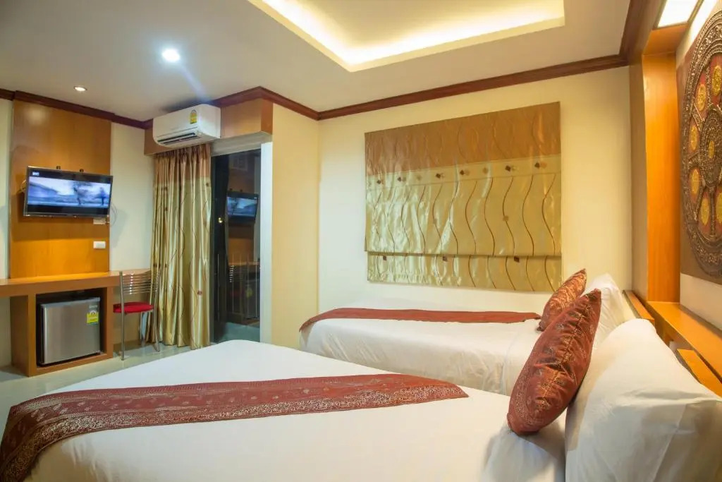 IL MARE Patong Place