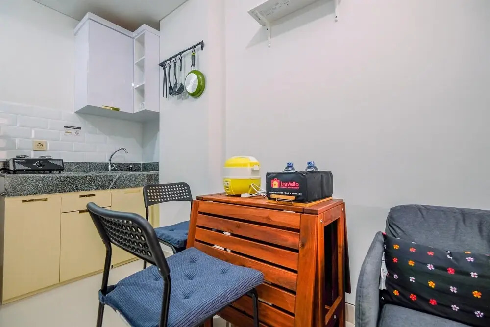 Fancy And Nice 2Br At Transpark Cibubur Apartment