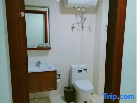 Yizhong Hotel