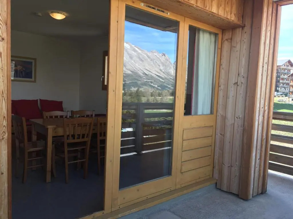 Locabed - Appartements Residence Les Chaumettes Les Chalets de Super D proche pistes