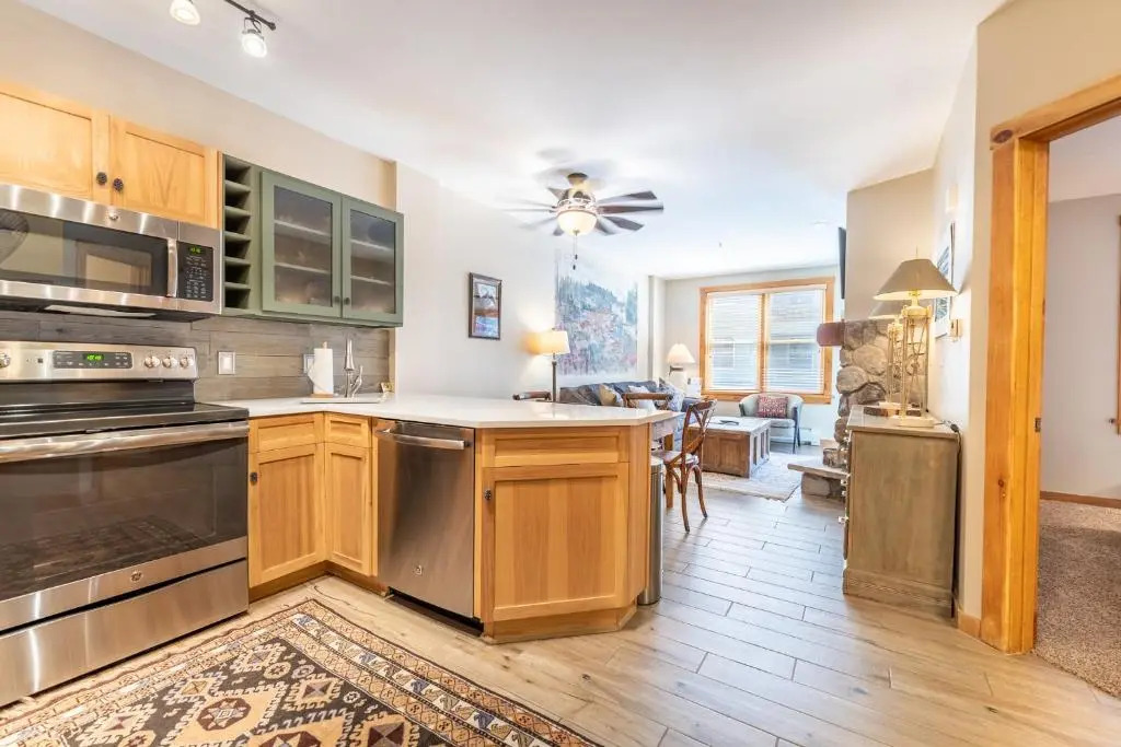Buffalo Lodge by Summit County Mountain Retreats