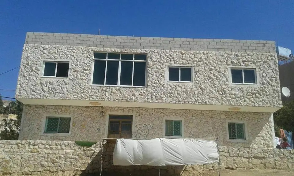 Petra paradise home
