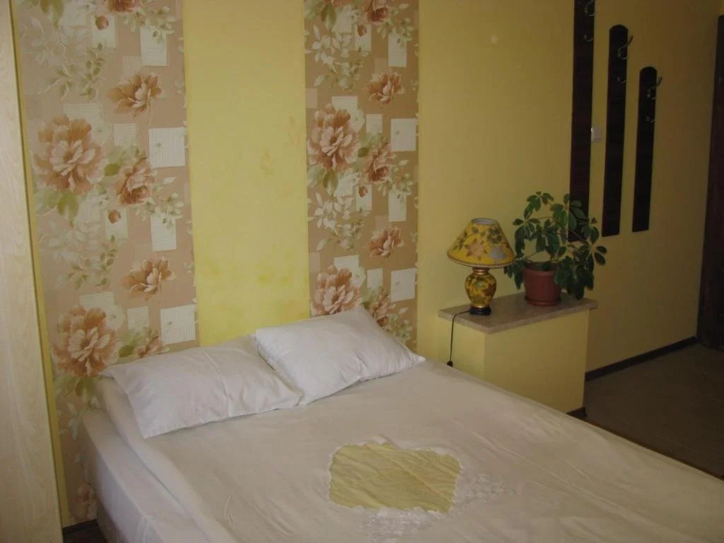 Mira Guest House