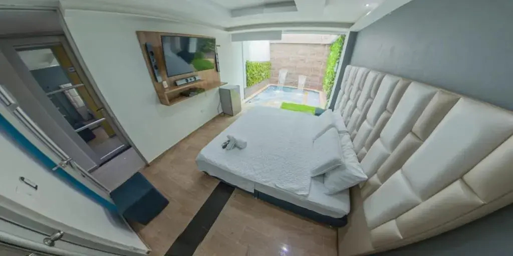 Hotel River Suite