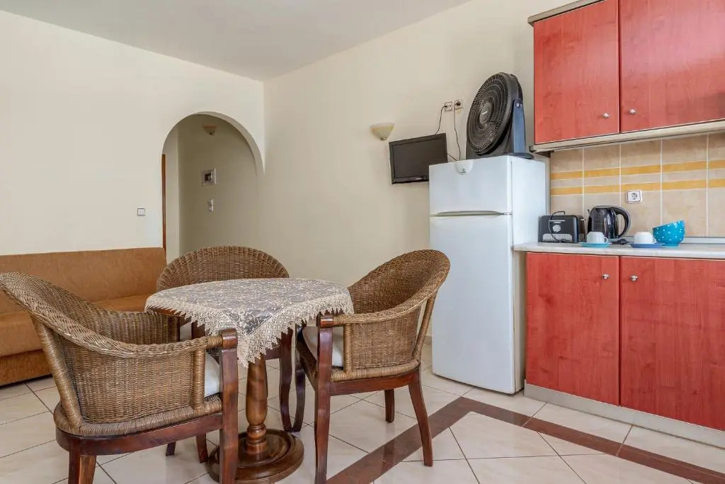 Livadia Beach Suite