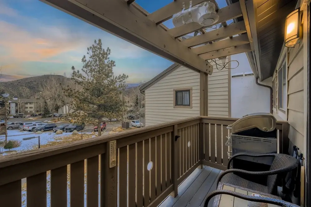 E309 W Beaver Creek Blvd 2 Bedroom Condo