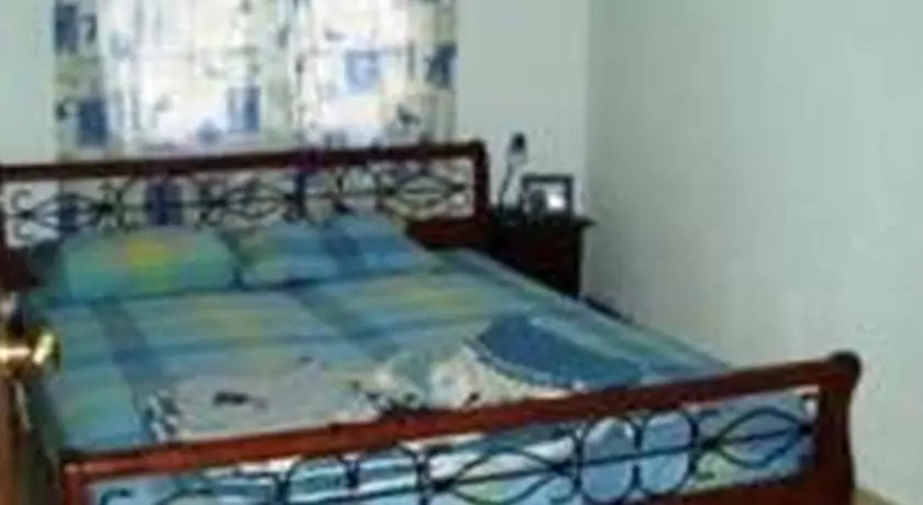 Casa Tumba Pearl