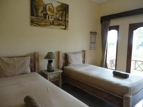 Adinda Bungalows