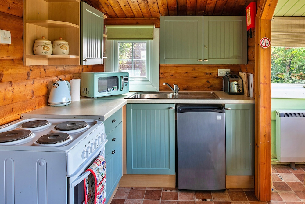 Log Cabin in Snowdonia Near Rhinog Mountains