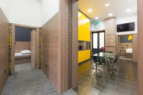 E14 Design Hostel
