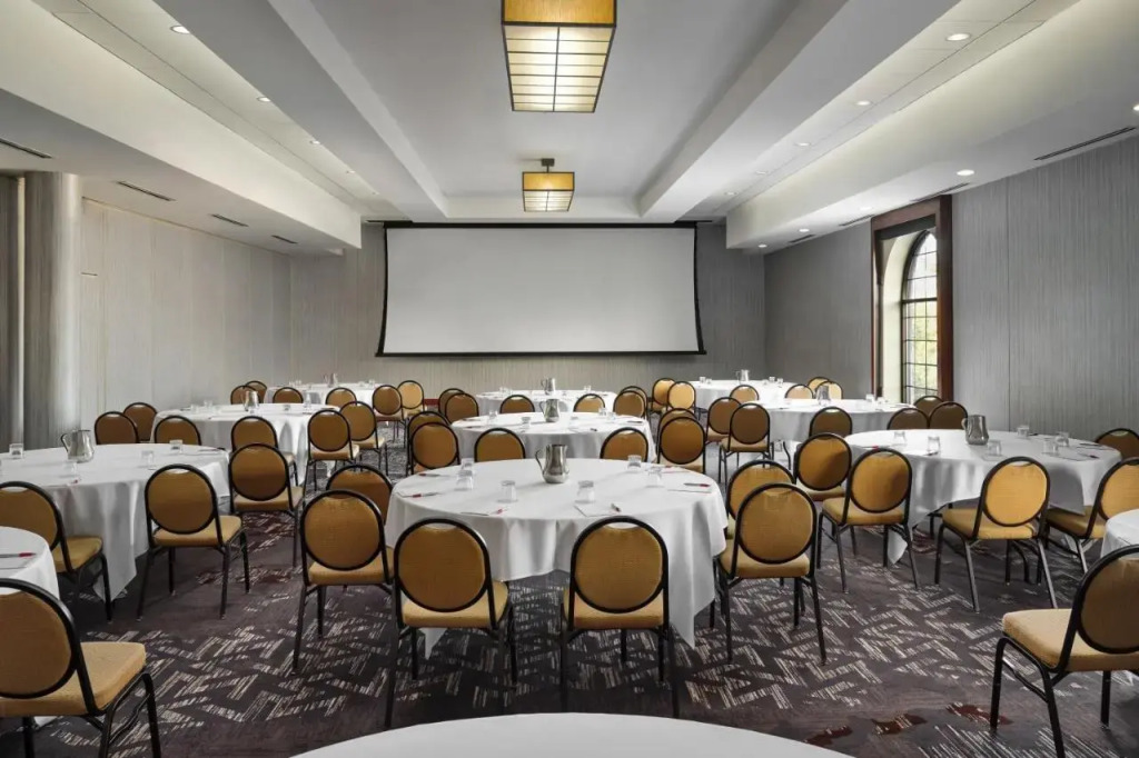 The Northland Inn - All Suite Hotel