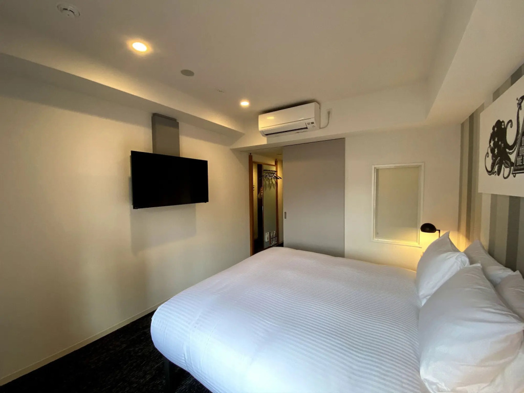 UMEDAHOLIC HOTEL