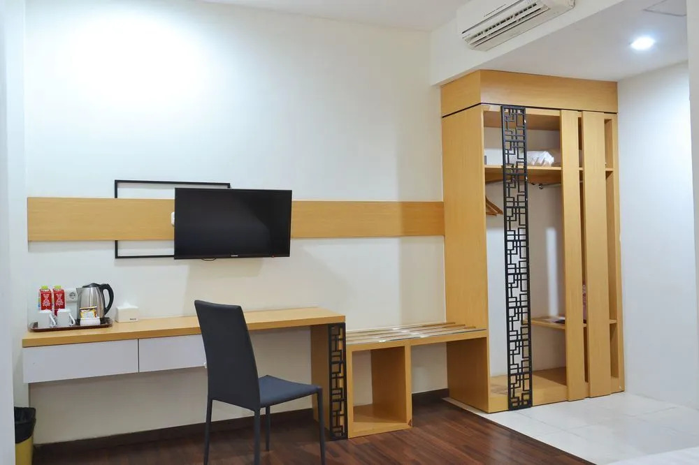 ZEN Rooms Basic Kedung Sari Wonorejo