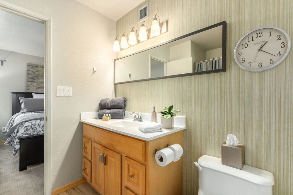 Lodge Townhouse 2 Bedroom Townhouse by Redawning