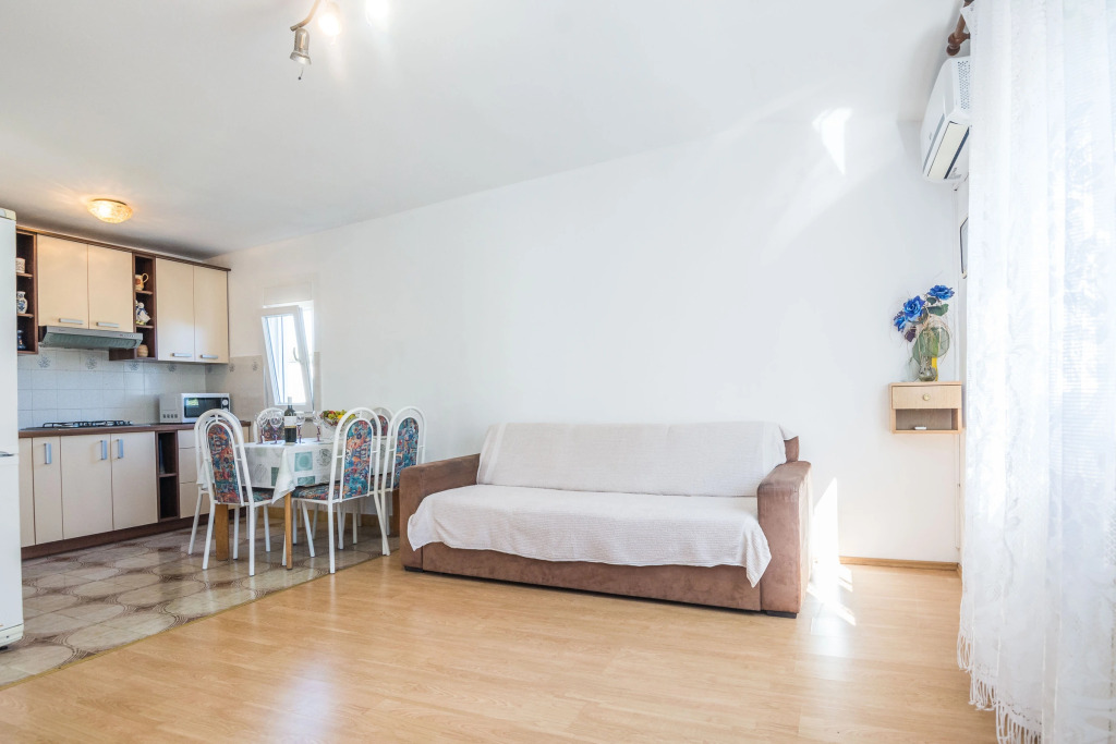 Apartment Basic 1