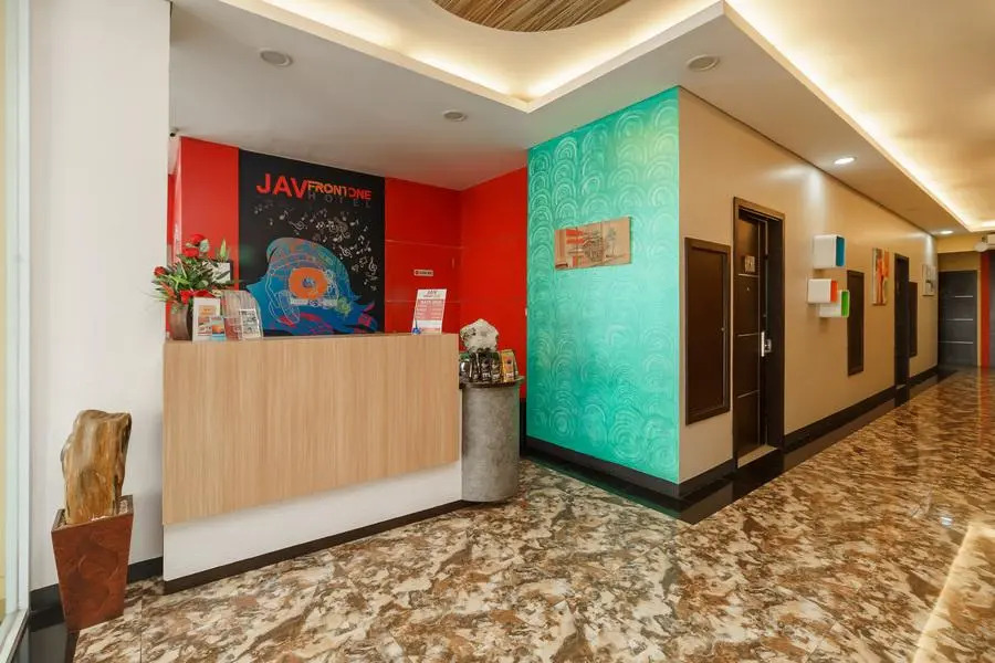 Hotel JAV Front One