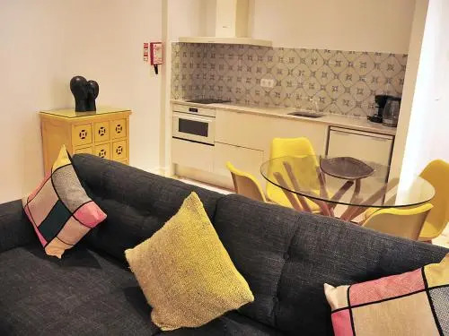 Sado Blue - City&River Flats by be@home