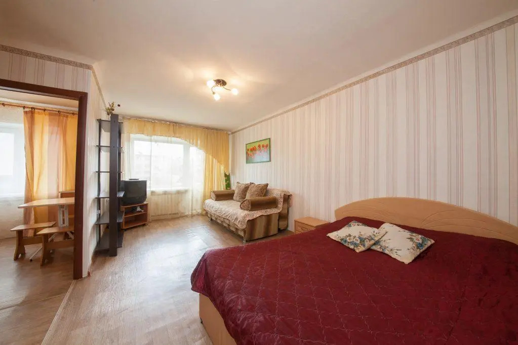 Apartments Kvartirov on str. Ady Lebedevoj, 150
