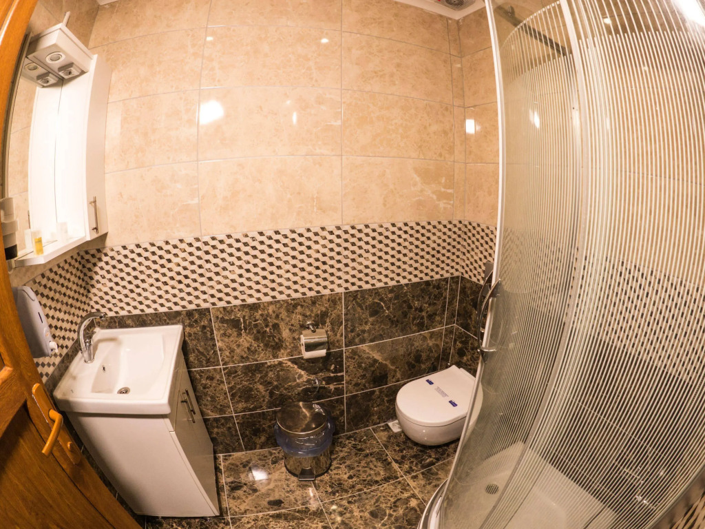 Elif inan Otel