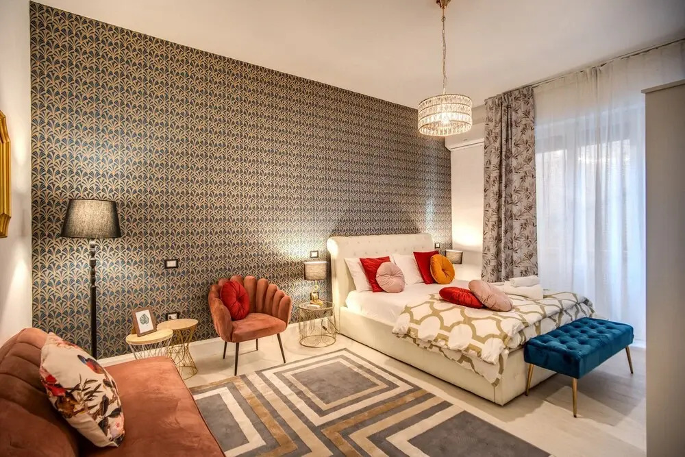 AwesHome White Mirror Apartment&Terrace