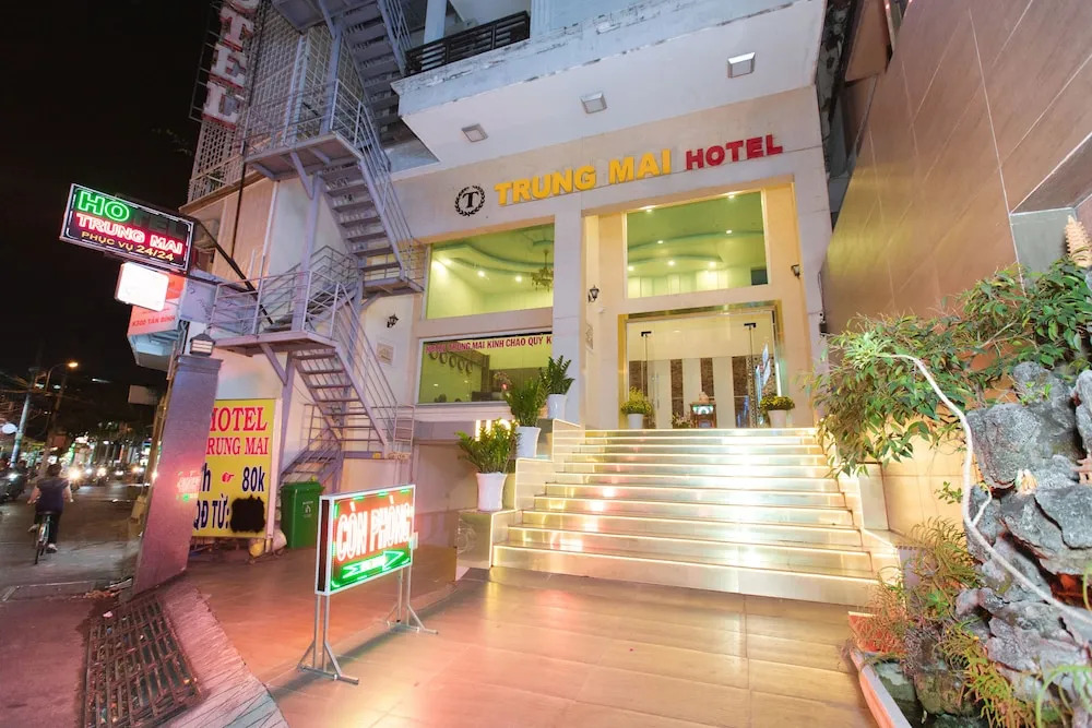 OYO 1175 Trung Mai Hotel