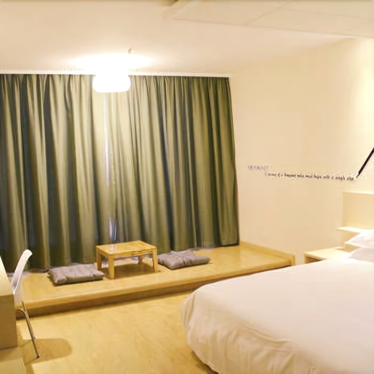 Fucheng Business Hotel