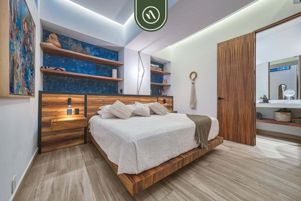 2BR Condo in Concha Chinas - Breathtaking Views