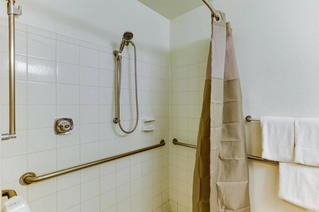 Studio 6-Houston, TX - Westchase