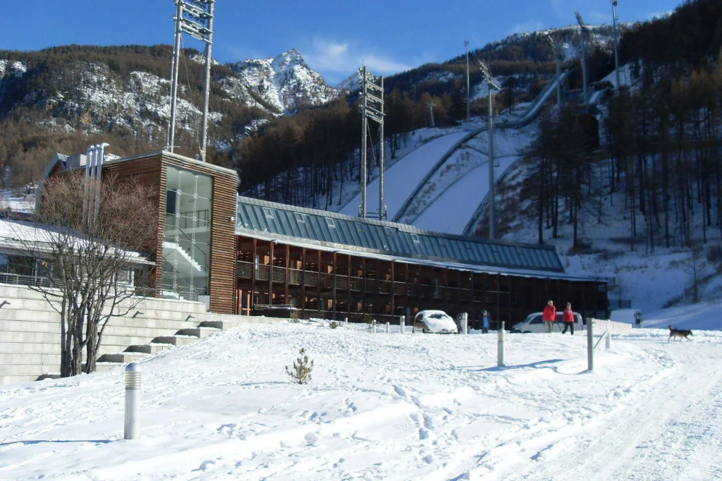 Hotel Ski Jumping Pragelato