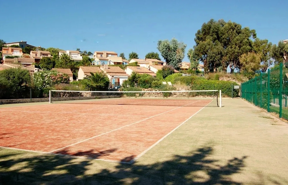 Rural Villa With Shared Pool and Tennis Court