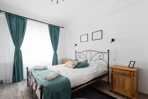 Historical Center by CityLife Suites