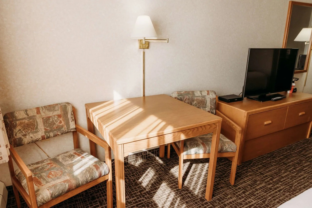 Coast Fort St John Hotel
