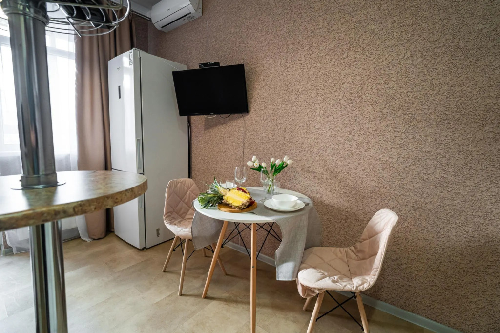 LetoApart (ЛетоАпарт) на улице Энгельса 95-255