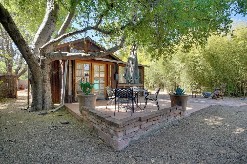 Patagonia Cottage w/ Patio & Yard: Walk to Town