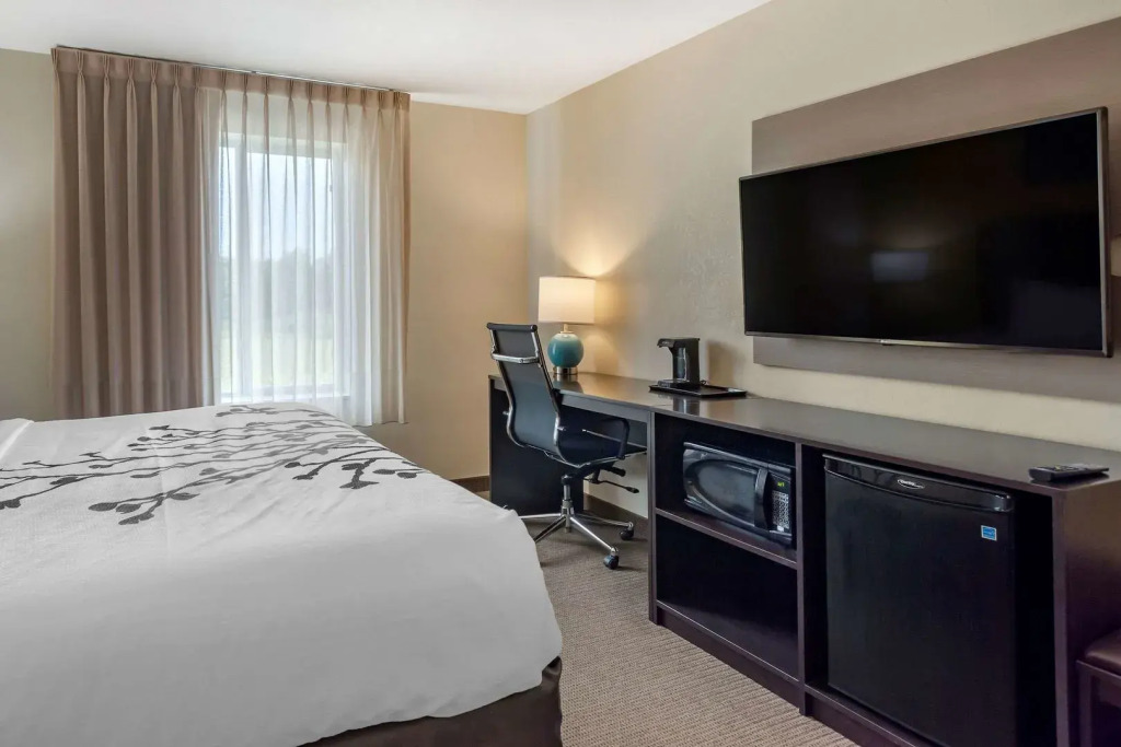 Garner Hotel Clarksville Northeast by IHG