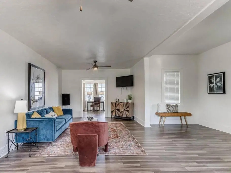 Uptown OKC HOT TUB Home w Peloton