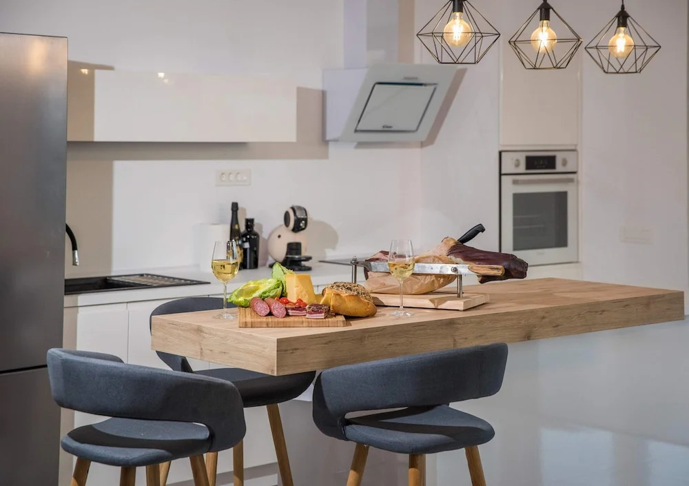 New Modern Villa Luce