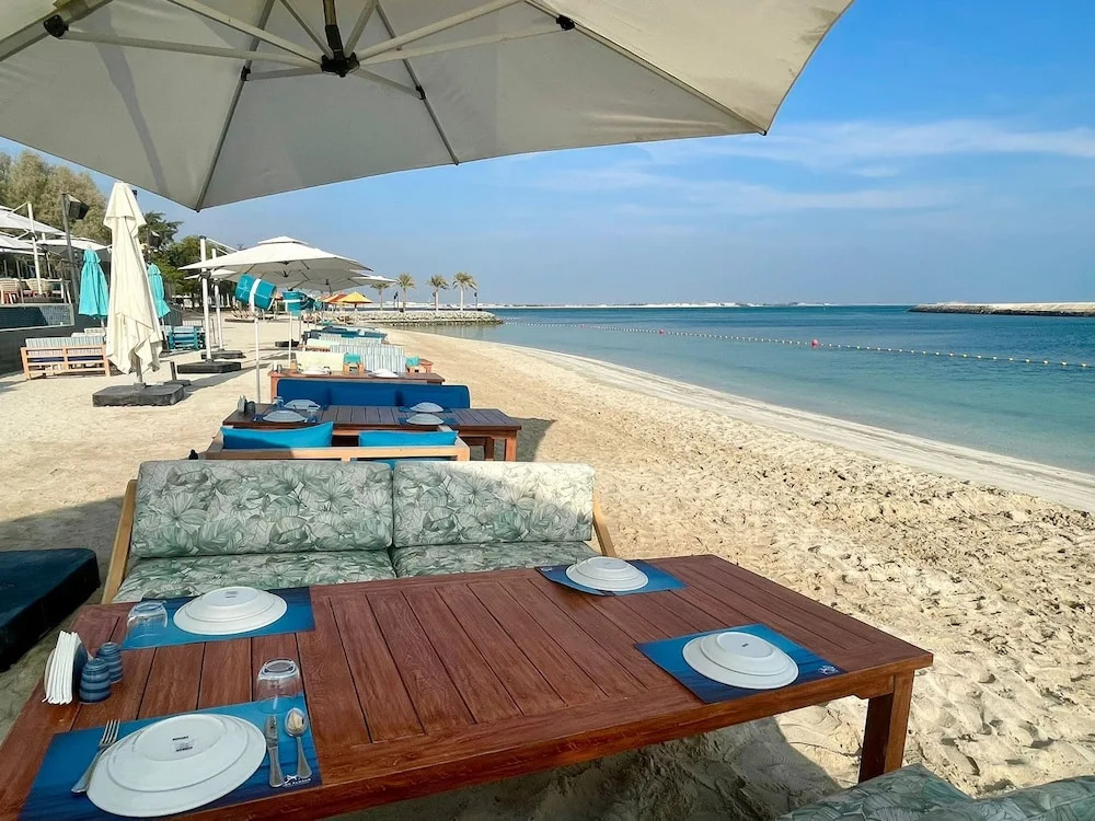 Silkhaus Luxe 3BR Maid Room Private Beach Reem