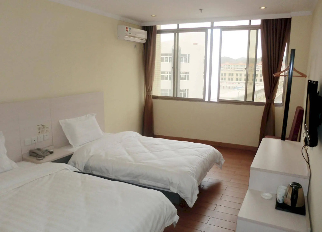 Luoting Hotel