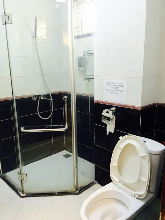 Awa Downtown Hostel