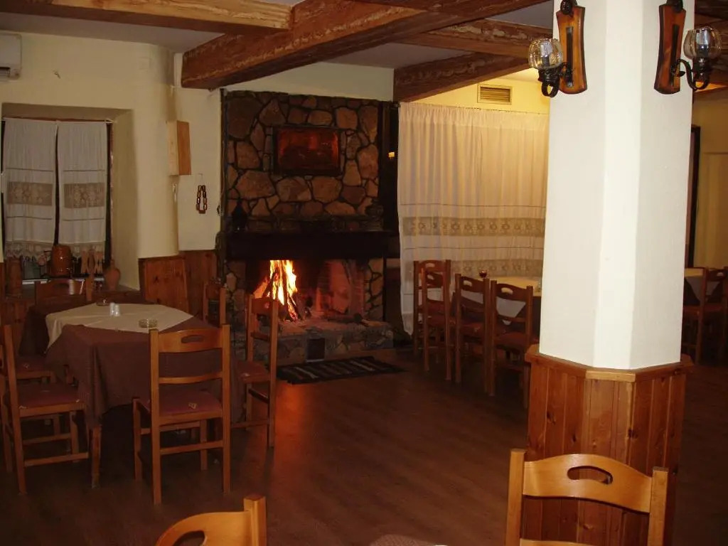 Hotel Drosia