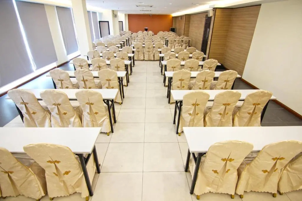 Putatan Platinum Hotel