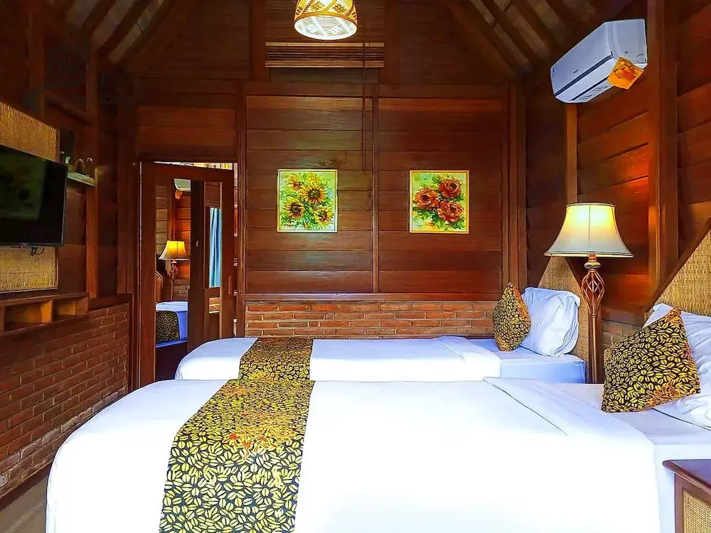 Andung Andung Villa and Resto
