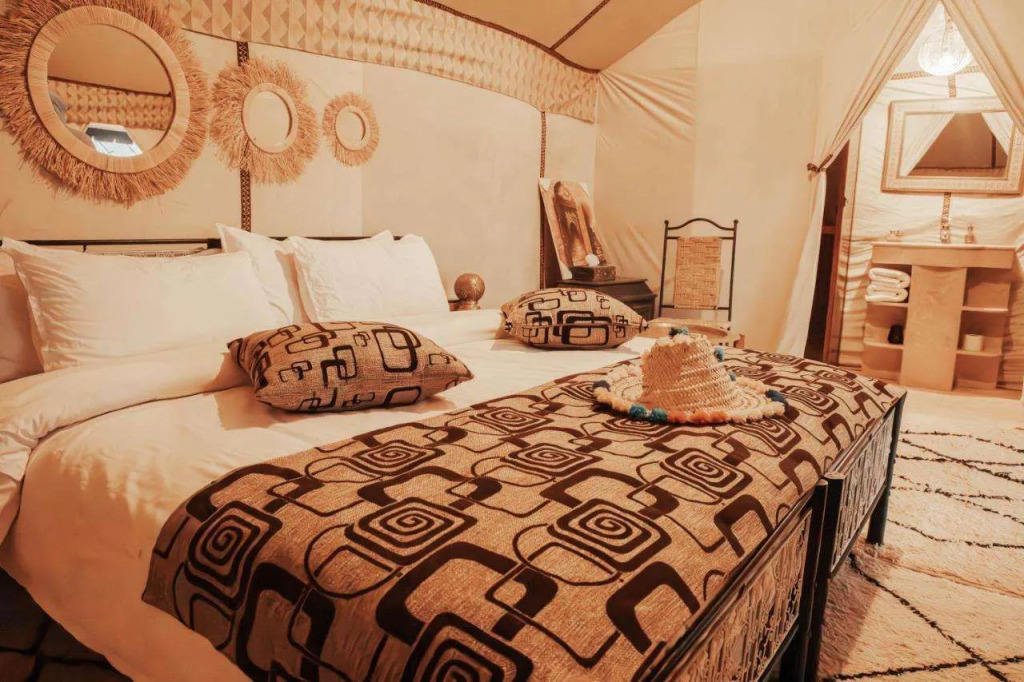 Moonlight Luxury Camp