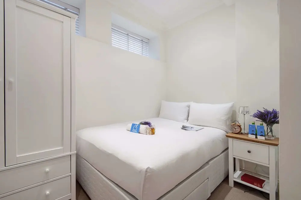 The Earl's Court Square Residence - RNCN