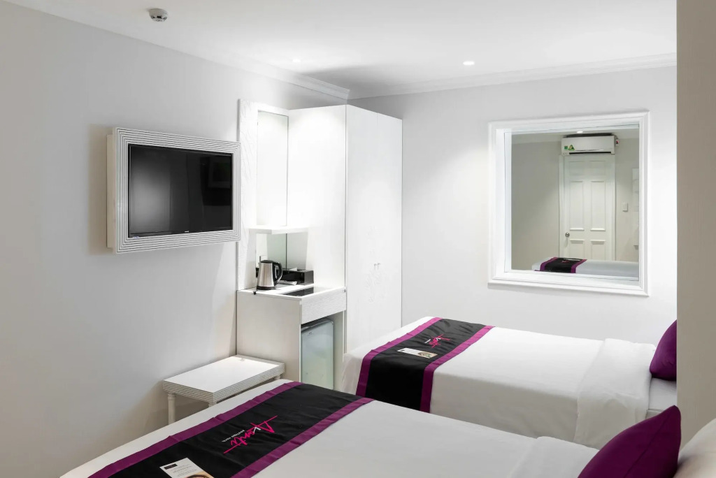 Avanti Boutique Hotel