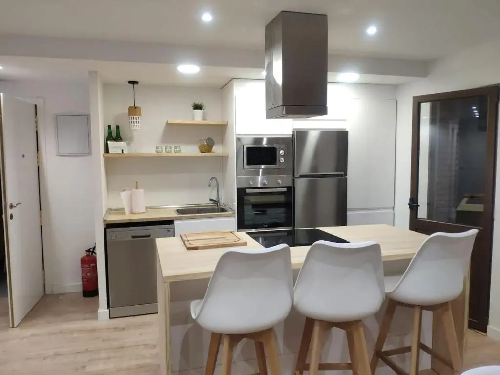 102A Apartamento moderno 2 habitaciones