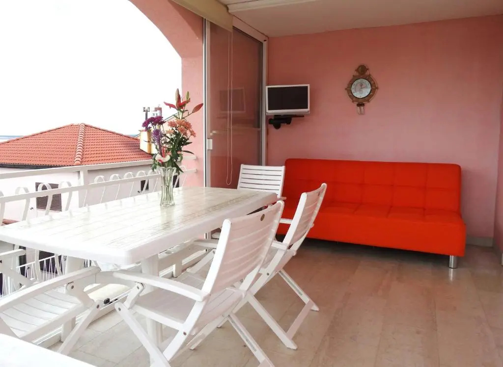 Apartman Crikvenica 30052 - Katja