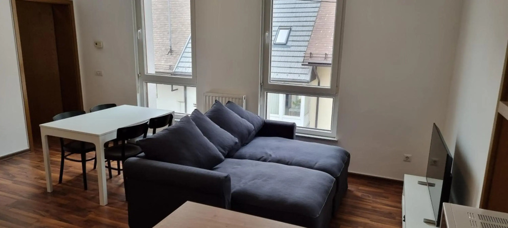Apartma Valan